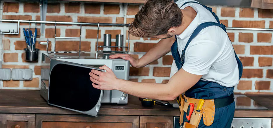 In-Home Microwave Repair in South Boston
