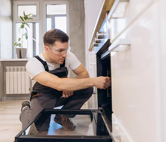 Why South Boston Bakers Rely on South Boston Appliance Pro for Every Electric Oven Fix?