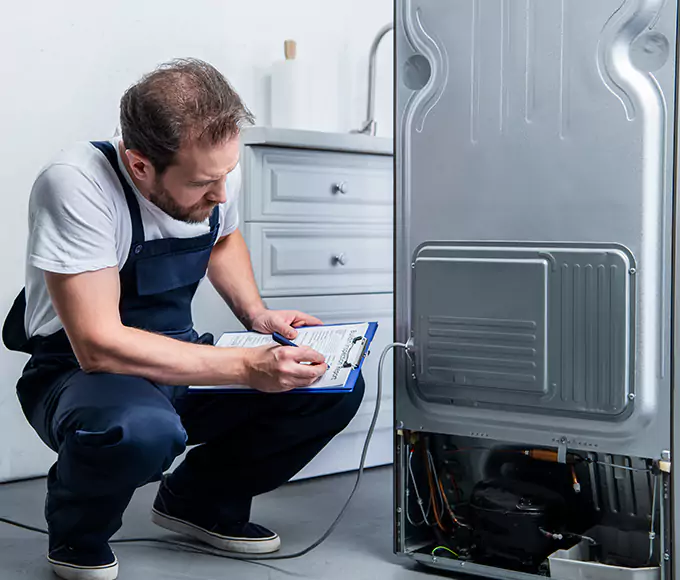 Why South Boston, MA Homeowners Choose South Boston Appliance Pro for Refrigerator Leak Repair?